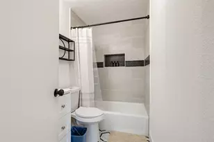 9710 Masterson St, Houston, TX 77029 - Photo 17