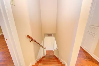 4020 Blue Bonnet Boulevard #E, Houston, TX 77025 - Photo 19