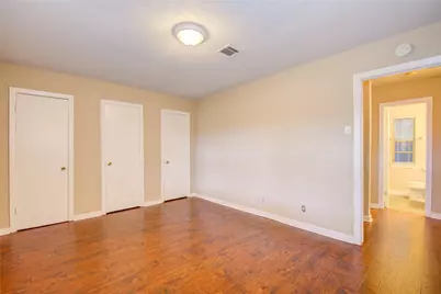 4020 Blue Bonnet Boulevard #E, Houston, TX 77025 - Photo 21