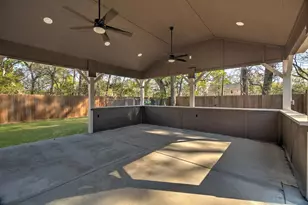 5814 Pate Rd, Houston, TX 77016 - Photo 3