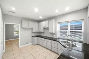 1215 Rosemeadow Dr, Houston, TX 77094 - Photo 21