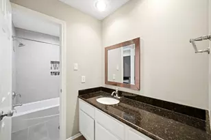 1215 Rosemeadow Dr, Houston, TX 77094 - Photo 39