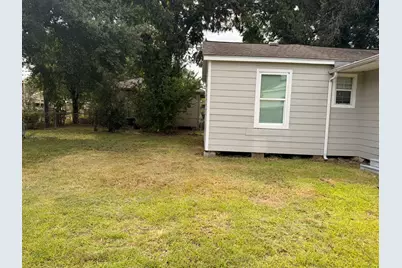 6642 Kernel Street, Houston, TX 77087 - Photo 11