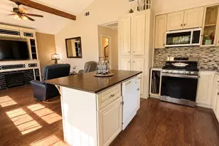 124 4th Ave, Onalaska, TX 77360 - Photo 9