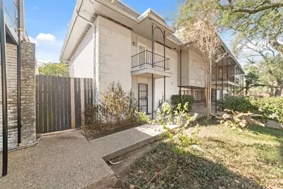 3300 Yorktown Street #26, Houston, TX 77056 - Photo 23