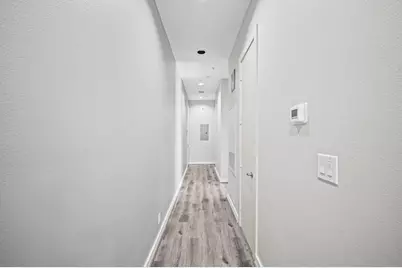 207 Pierce Street #305, Houston, TX 77002 - Photo 21