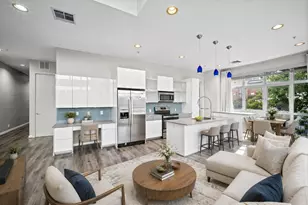 207 Pierce St, Houston, TX 77002 - Photo 9