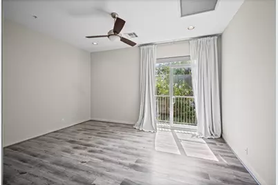 207 Pierce Street #305, Houston, TX 77002 - Photo 13