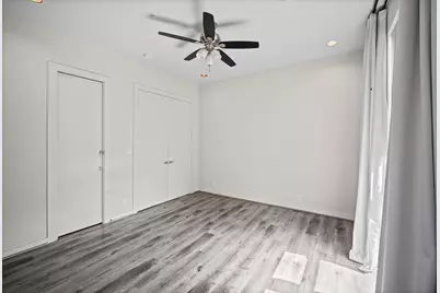 207 Pierce Street #305, Houston, TX 77002 - Photo 19
