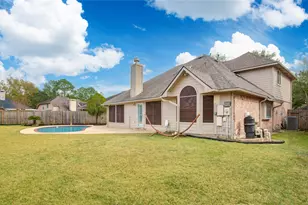 1427 Basswood Springs Ct, Houston, TX 77062 - Photo 37