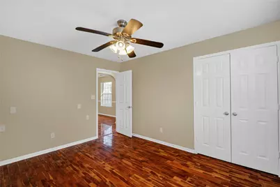 1427 Basswood Springs Court, Houston, TX 77062 - Photo 33
