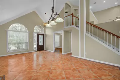 1427 Basswood Springs Court, Houston, TX 77062 - Photo 9