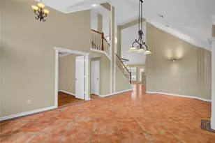 1427 Basswood Springs Ct, Houston, TX 77062 - Photo 5