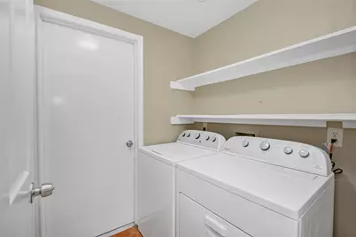 1427 Basswood Springs Court, Houston, TX 77062 - Photo 19