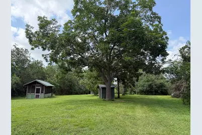 1359 County Road 208, Weimar, TX 78962 - Photo 11