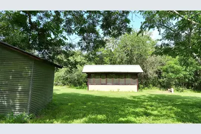 1359 County Road 208, Weimar, TX 78962 - Photo 17