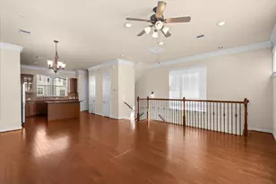 3318 Clearview Villa Way, Houston, TX 77025 - Photo 9