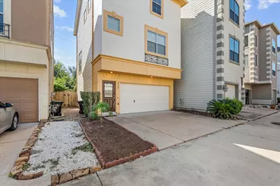 3318 Clearview Villa Way, Houston, TX 77025 - Photo 3