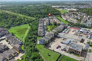 3318 Clearview Villa Way, Houston, TX 77025 - Photo 37