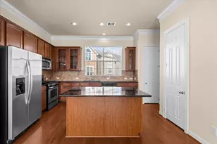 3318 Clearview Villa Way, Houston, TX 77025 - Photo 11