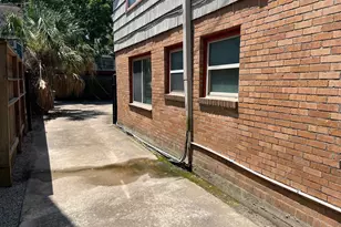 2249 Branard St, Houston, TX 77098 - Photo 15