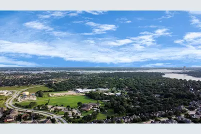 2630 Lakeway Drive, Seabrook, TX 77586 - Photo 35