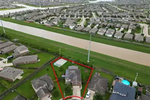 346 Apache Field Ln, La Marque, TX 77568 - Photo 43