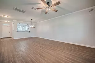 346 Apache Field Ln, La Marque, TX 77568 - Photo 11