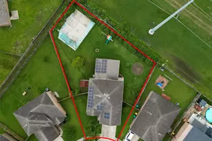 346 Apache Field Ln, La Marque, TX 77568 - Photo 45