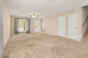 10523 Evergreen St, Baytown, TX 77523 - Photo 5