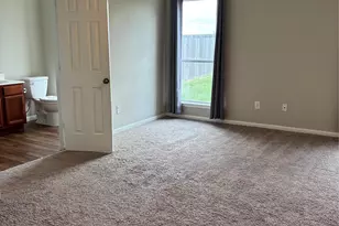 10523 Evergreen St, Baytown, TX 77523 - Photo 5