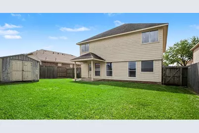 10523 Evergreen Street, Baytown, TX 77523 - Photo 23