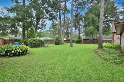 902 Castle Hill Trail, Houston, TX 77339 - Photo 41