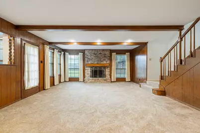 902 Castle Hill Trail, Houston, TX 77339 - Photo 9