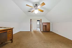 902 Castle Hill Trail, Houston, TX 77339 - Photo 35