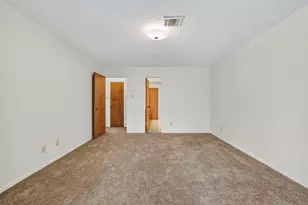 902 Castle Hill Trail, Kingwood, TX 77339 - Photo 23
