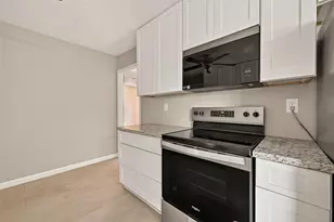 2703 Cypress St, Pasadena, TX 77502 - Photo 13