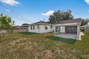 2703 Cypress St, Pasadena, TX 77502 - Photo 31