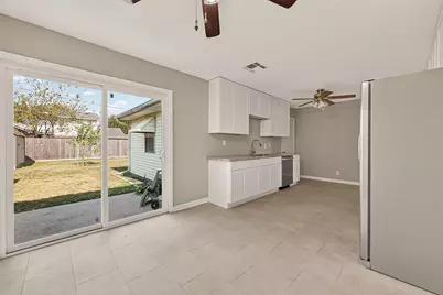 2703 Cypress Street, Pasadena, TX 77502 - Photo 17