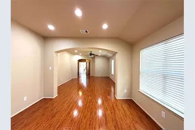 6903 Birnam Garden Lane, Houston, TX 77086 - Photo 9