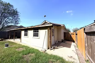 6903 Birnam Garden Lane, Houston, TX 77086 - Photo 17