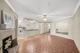 2504 Country Club Dr, Pearland, TX 77581 - Photo 9