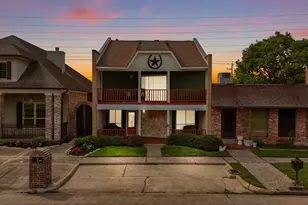 2504 Country Club Dr, Pearland, TX 77581 - Photo 3