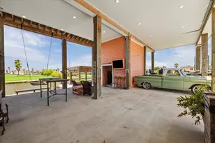 7119 Beau Rue St, Hitchcock, TX 77563 - Photo 31