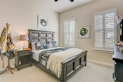 827 Dunleigh Meadows Lane Lane, Houston, TX 77055 - Photo 15