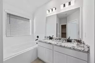 3019 Ocean Cay Dr, Houston, TX 77047 - Photo 13
