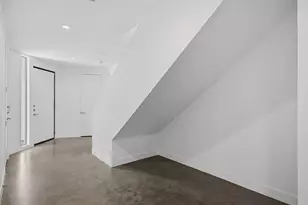 3930 Stanford St, Houston, TX 77006 - Photo 5
