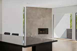 3930 Stanford St, Houston, TX 77006 - Photo 19