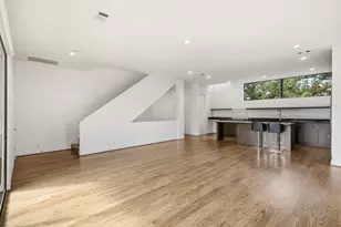 3930 Stanford St, Houston, TX 77006 - Photo 11