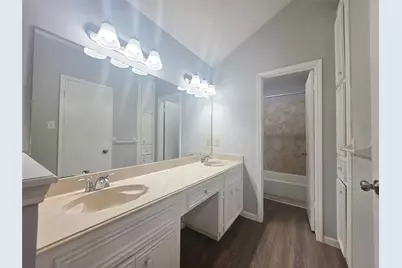 15006 Yorktown Colony Drive, Houston, TX 77084 - Photo 9